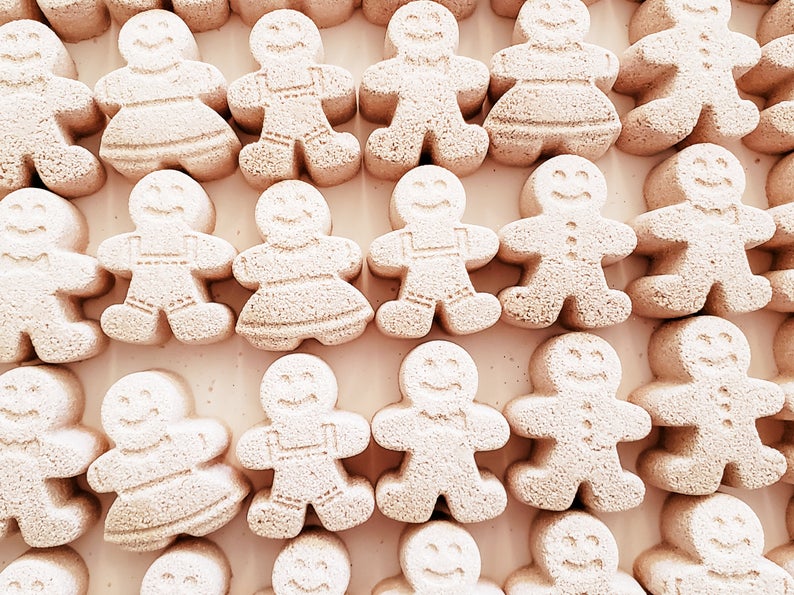 Christmas Gingerbread Man Bath Bombs