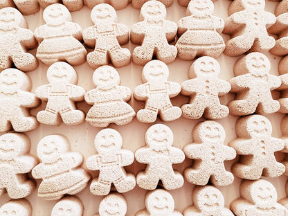 Christmas Gingerbread Man Bath Bombs